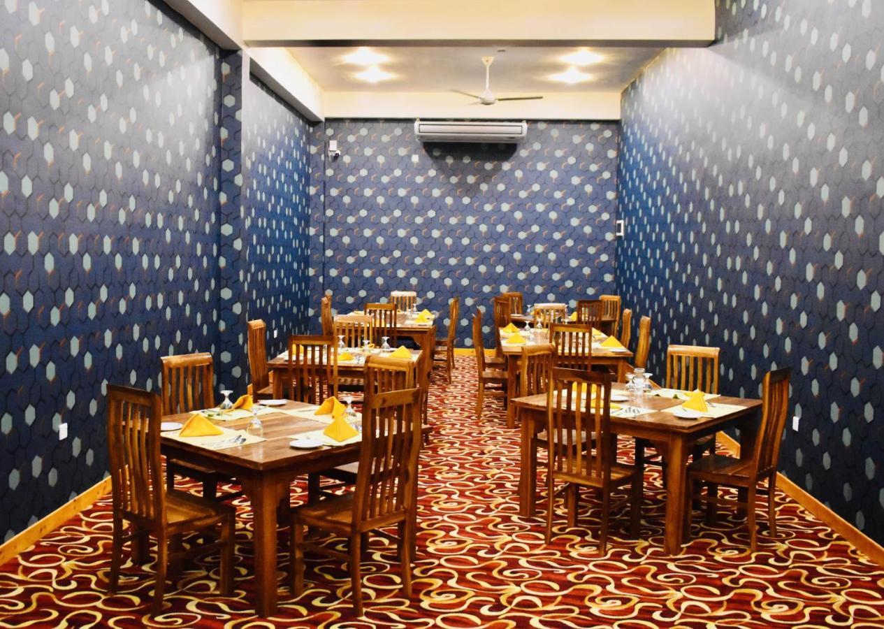 Hotel Summer Haven Polonnaruwa Bagian luar foto